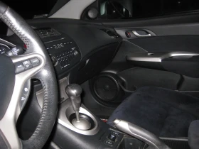 Honda Civic 1.8, снимка 6