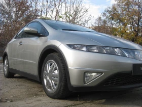 Honda Civic 1.8, снимка 2