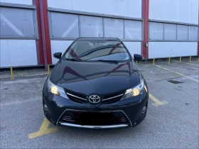 Toyota Auris 1.6, снимка 2