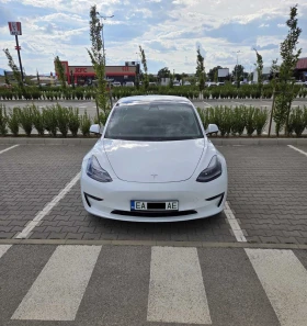 Tesla Model 3 Performance