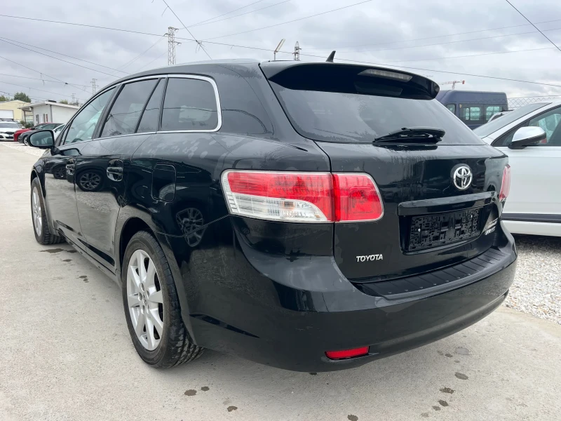 Toyota Avensis 1.8 143k.c бензин, подгрев, старт стоп, снимка 4 - Автомобили и джипове - 41813705