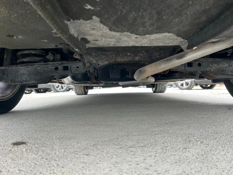 Toyota Avensis 1.8 143k.c бензин, подгрев, старт стоп, снимка 16 - Автомобили и джипове - 41813705