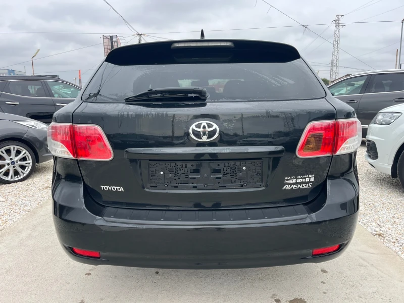 Toyota Avensis 1.8 143k.c бензин, подгрев, старт стоп, снимка 5 - Автомобили и джипове - 41813705