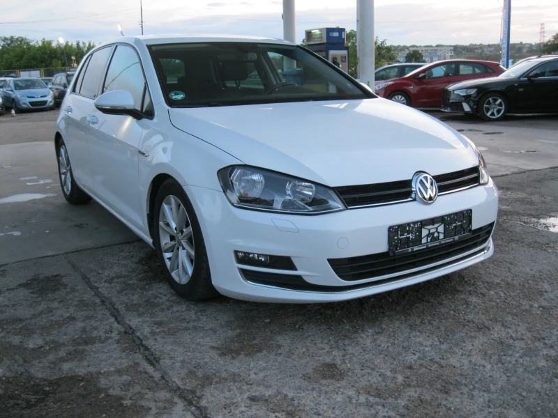 VW Golf lim. lounge BMT, снимка 1 - Автомобили и джипове - 46448764