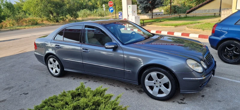 Mercedes-Benz E 500, снимка 1 - Автомобили и джипове - 47077629