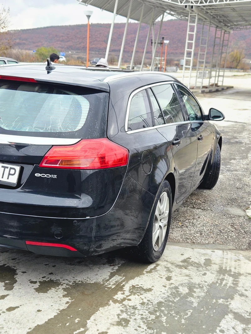 Opel Insignia, снимка 4 - Автомобили и джипове - 48395121