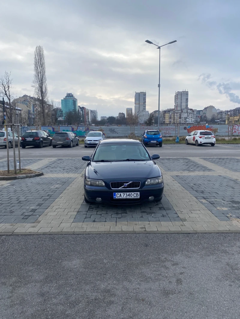 Volvo S60 2.4 D5, снимка 1 - Автомобили и джипове - 48710166