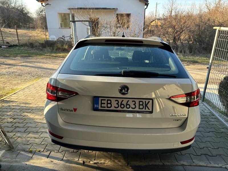 Skoda Superb 2.0 TDI 190к.с N1 4х4, снимка 6 - Автомобили и джипове - 49448044