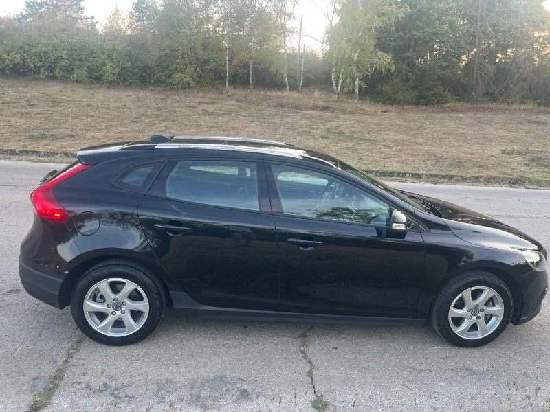 Volvo V40 Cross Country 1.6HDI, 114k.c D2, снимка 14 - Автомобили и джипове - 51848010