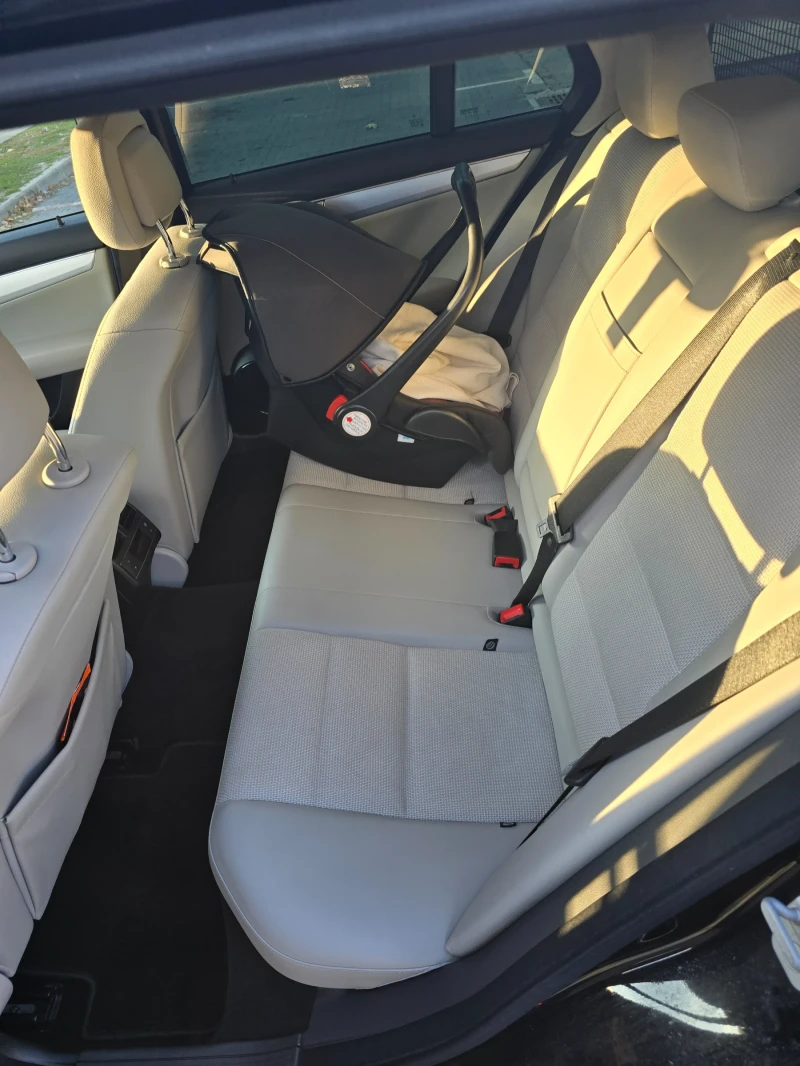 Mercedes-Benz C 220 Mercedes-Benz C220 - ом 646, снимка 6 - Автомобили и джипове - 52971759