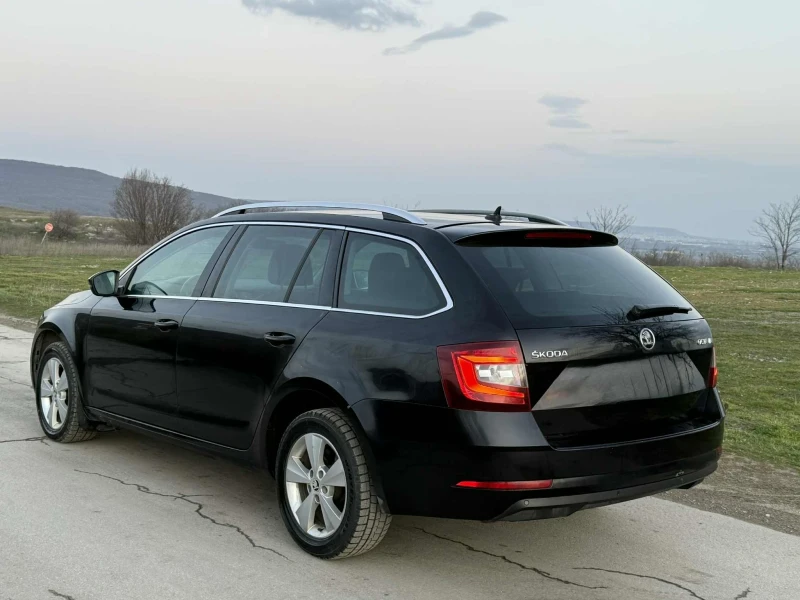 Skoda Octavia 2.0Tdi FULL LED, снимка 3 - Автомобили и джипове - 53032547