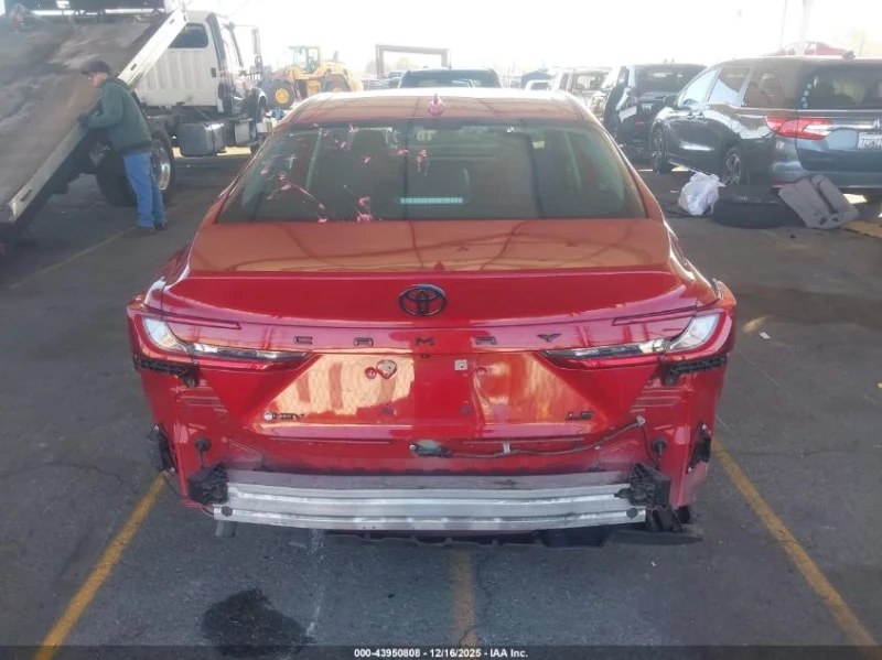 Toyota Camry LE | ЦЕНА ДО БЪЛГАРИЯ | ДВА КЛЮЧА | , снимка 16 - Автомобили и джипове - 53497290