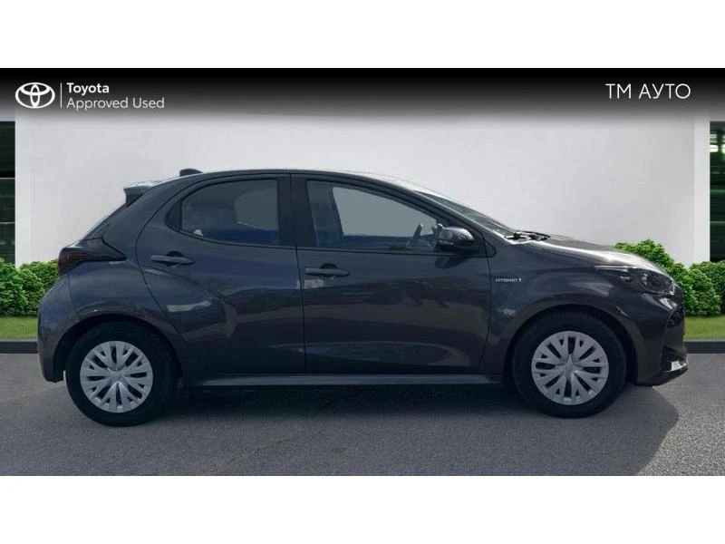 Toyota Yaris 1.5 HSD FANCY PLUS CVT, снимка 17 - Автомобили и джипове - 48012586