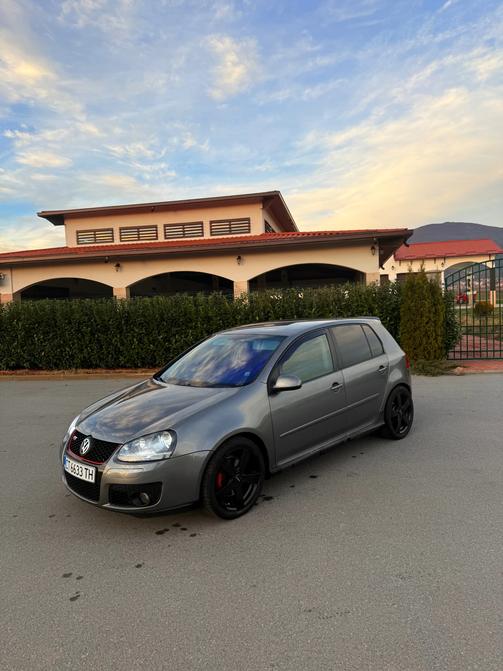VW Golf 2.0 TDI, снимка 1