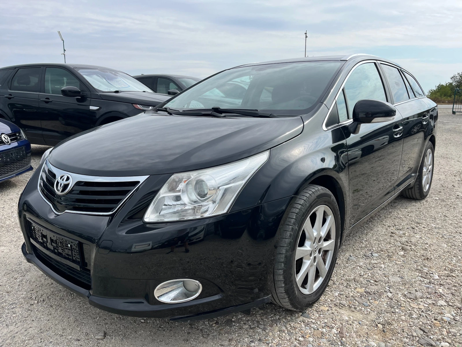 Toyota Avensis 1.8 143k.c бензин, подгрев, старт стоп - [1] 