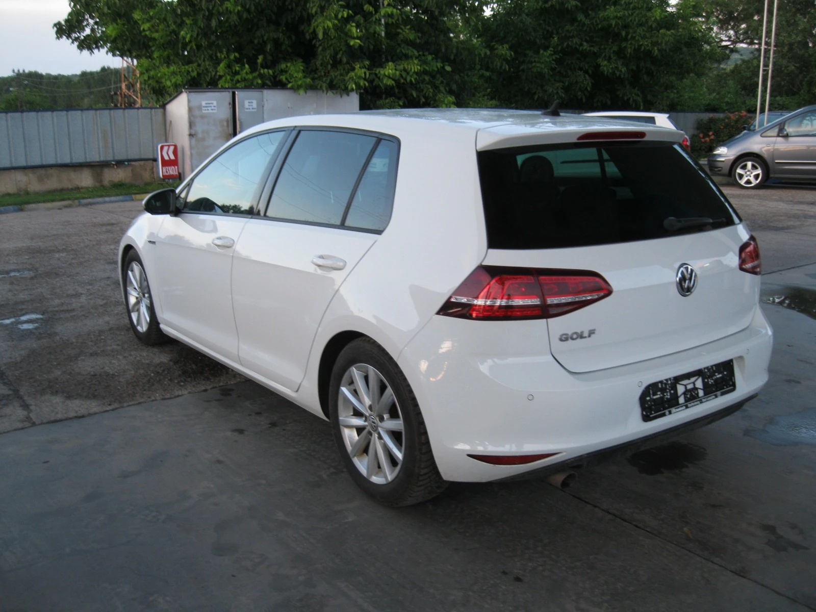 VW Golf lim. lounge BMT - изображение 4