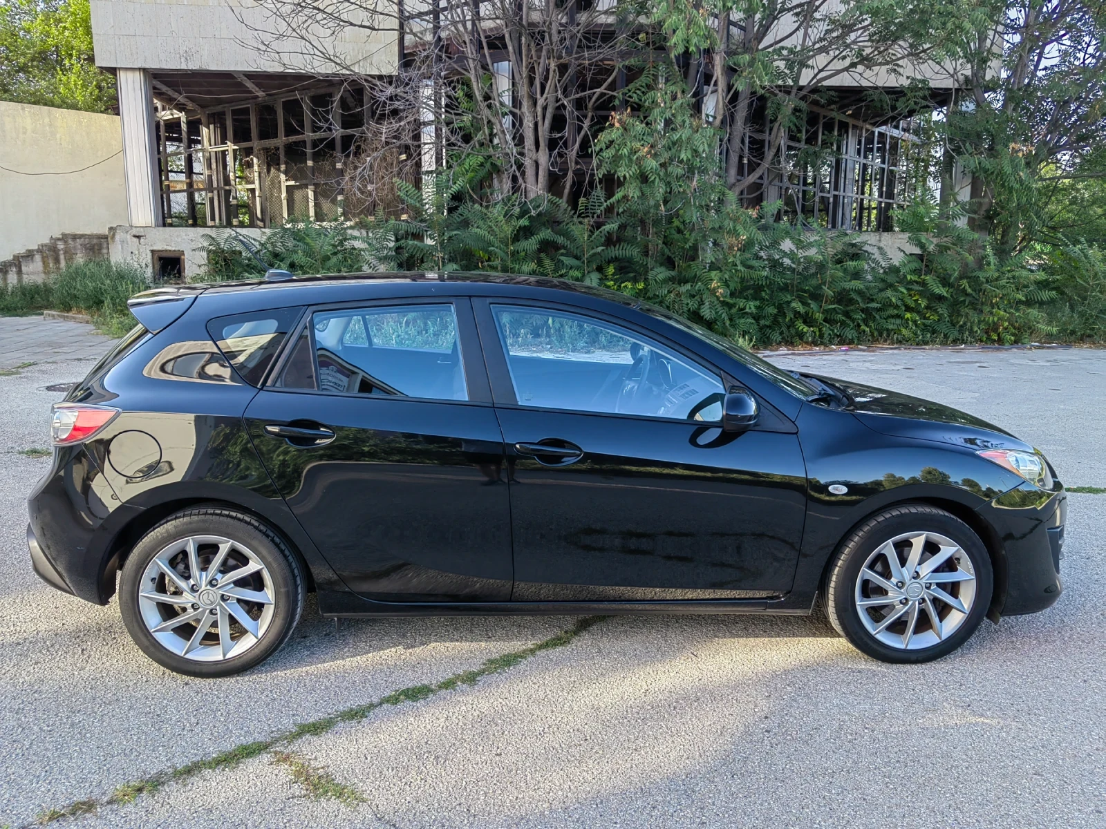 Mazda 3 2.0i - изображение 3