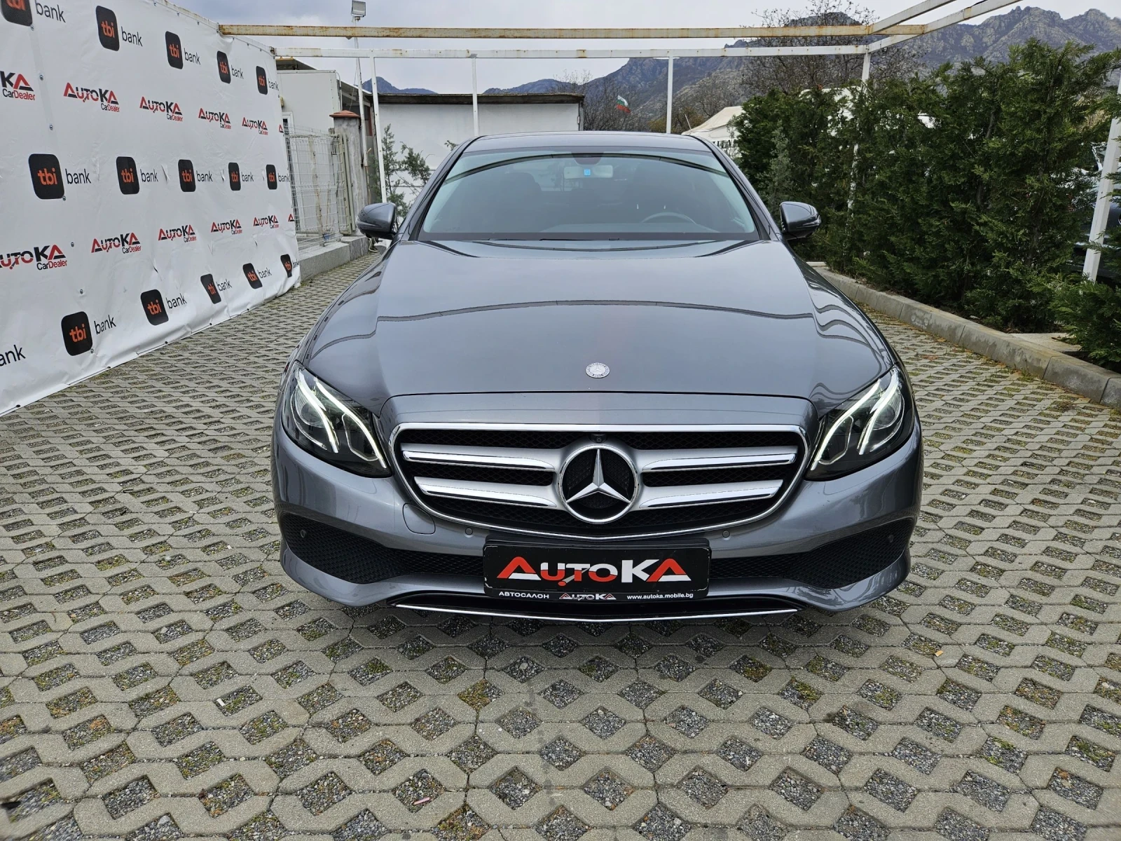 Mercedes-Benz E 220 2.0CDI-194кс= 9G-tronic= 148.000km!= 360CAM= ПОДГР | Mobile.bg — изображение 1