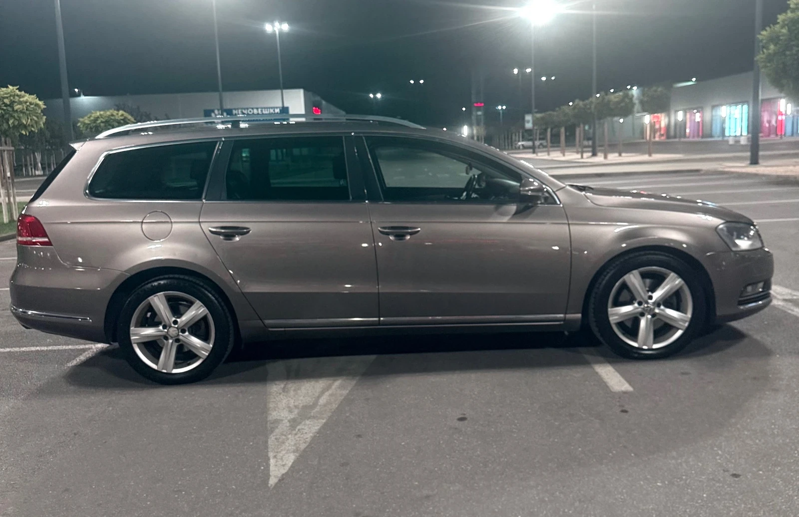 VW Passat 4х4 4Motion, High line, 2.0d 180hp, Подгрев, Нави - изображение 4