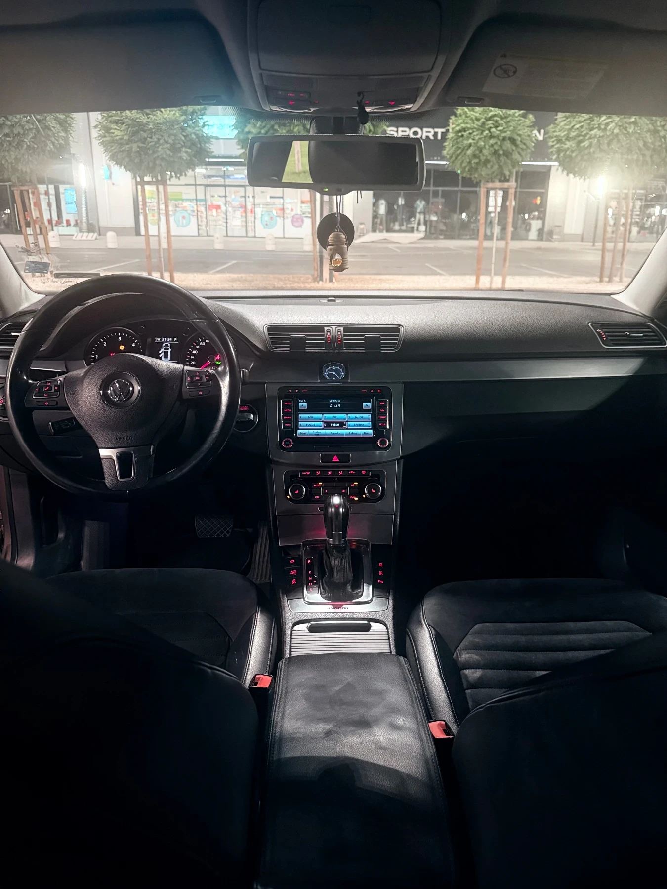 VW Passat 4х4 4Motion, High line, 2.0d 180hp, Подгрев, Нави - изображение 9