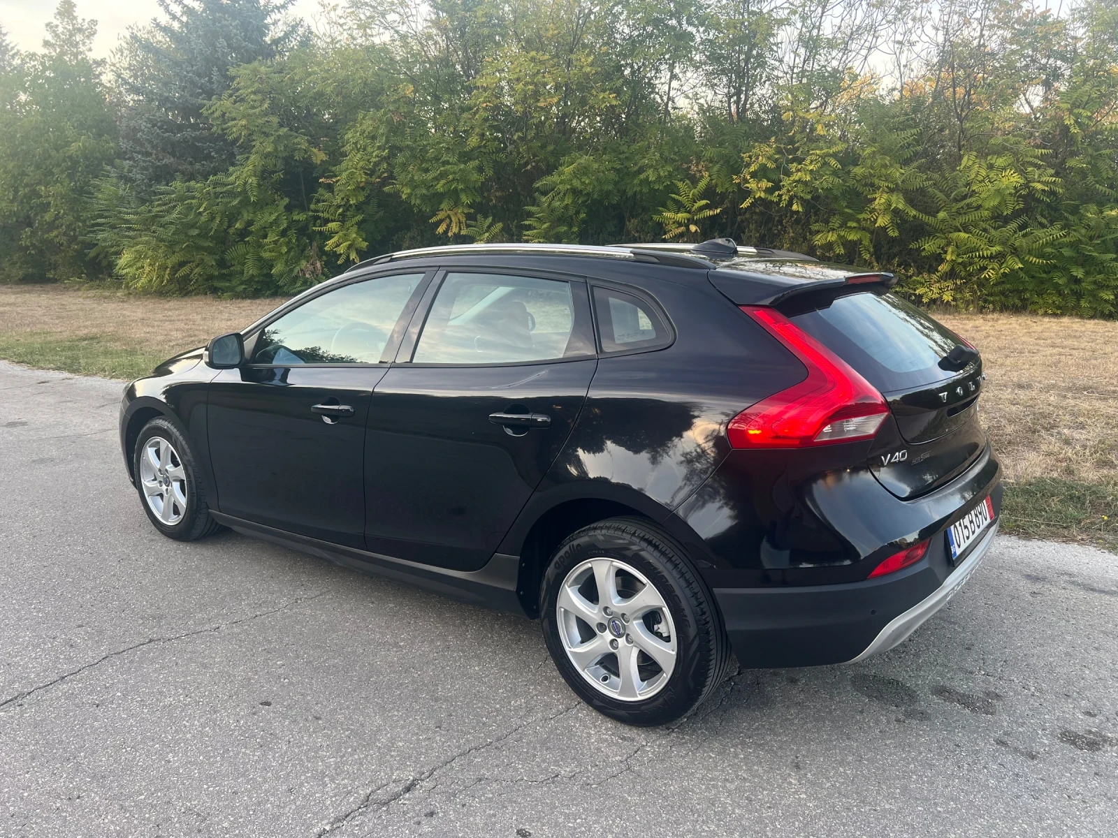 Volvo V40 Cross Country 1.6HDI, 114k.c D2 - изображение 5