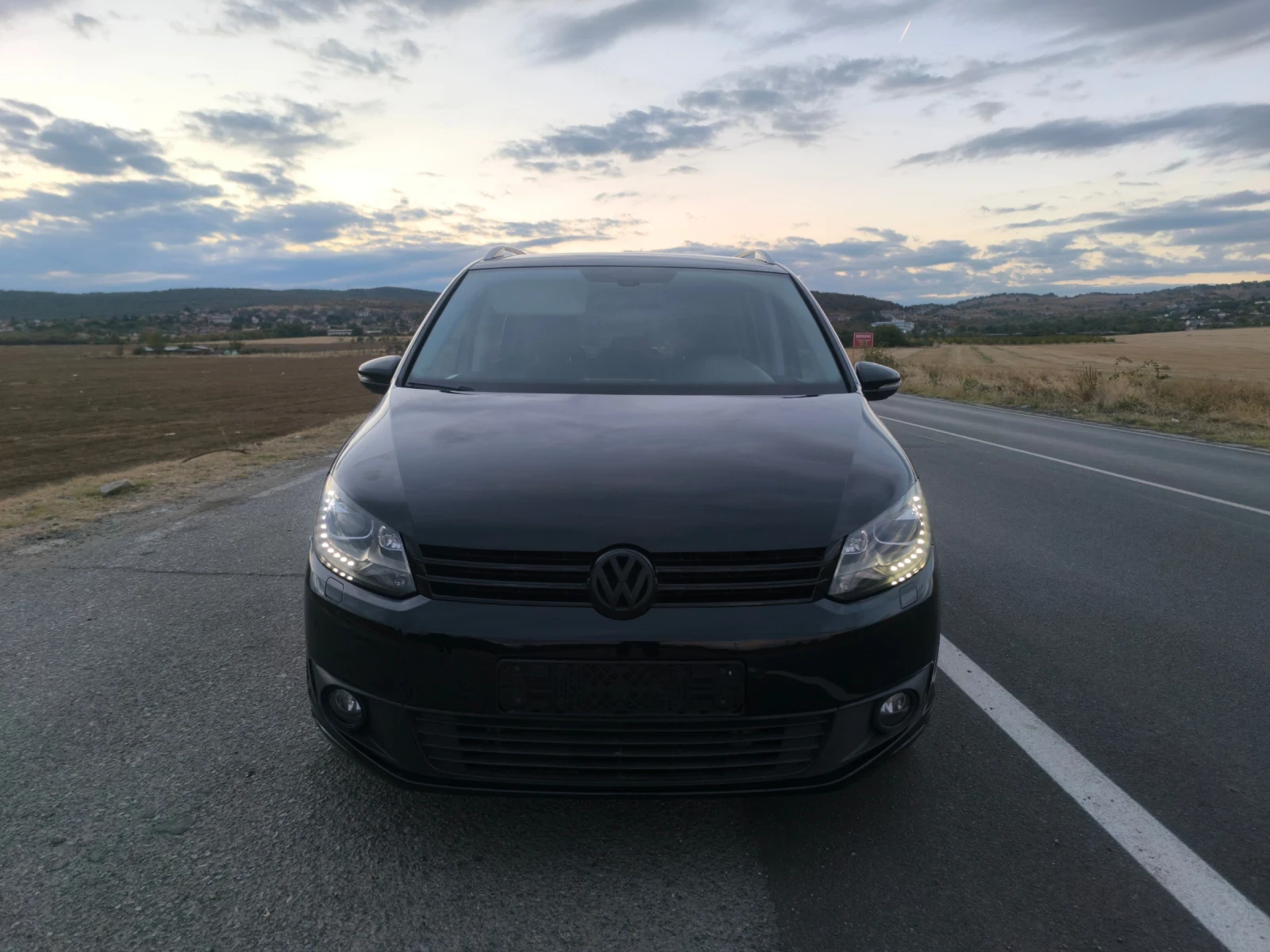 VW Touran  - изображение 2