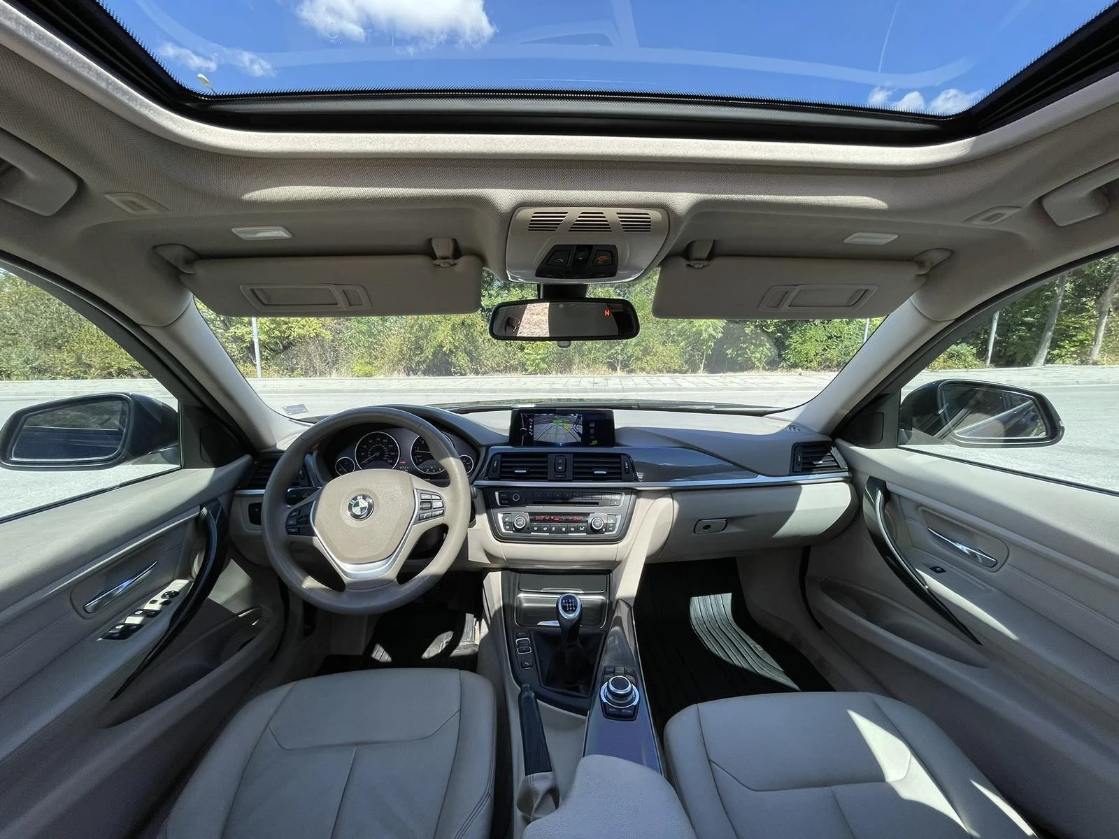 BMW 335 F30 X-Drive  - изображение 10