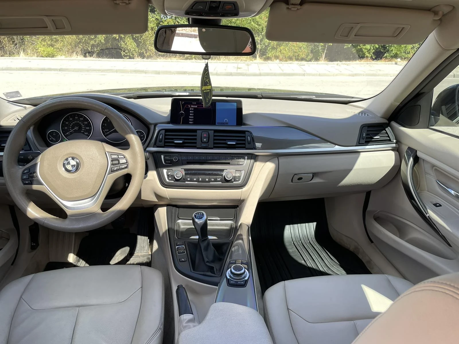 BMW 335 F30 X-Drive  - изображение 8