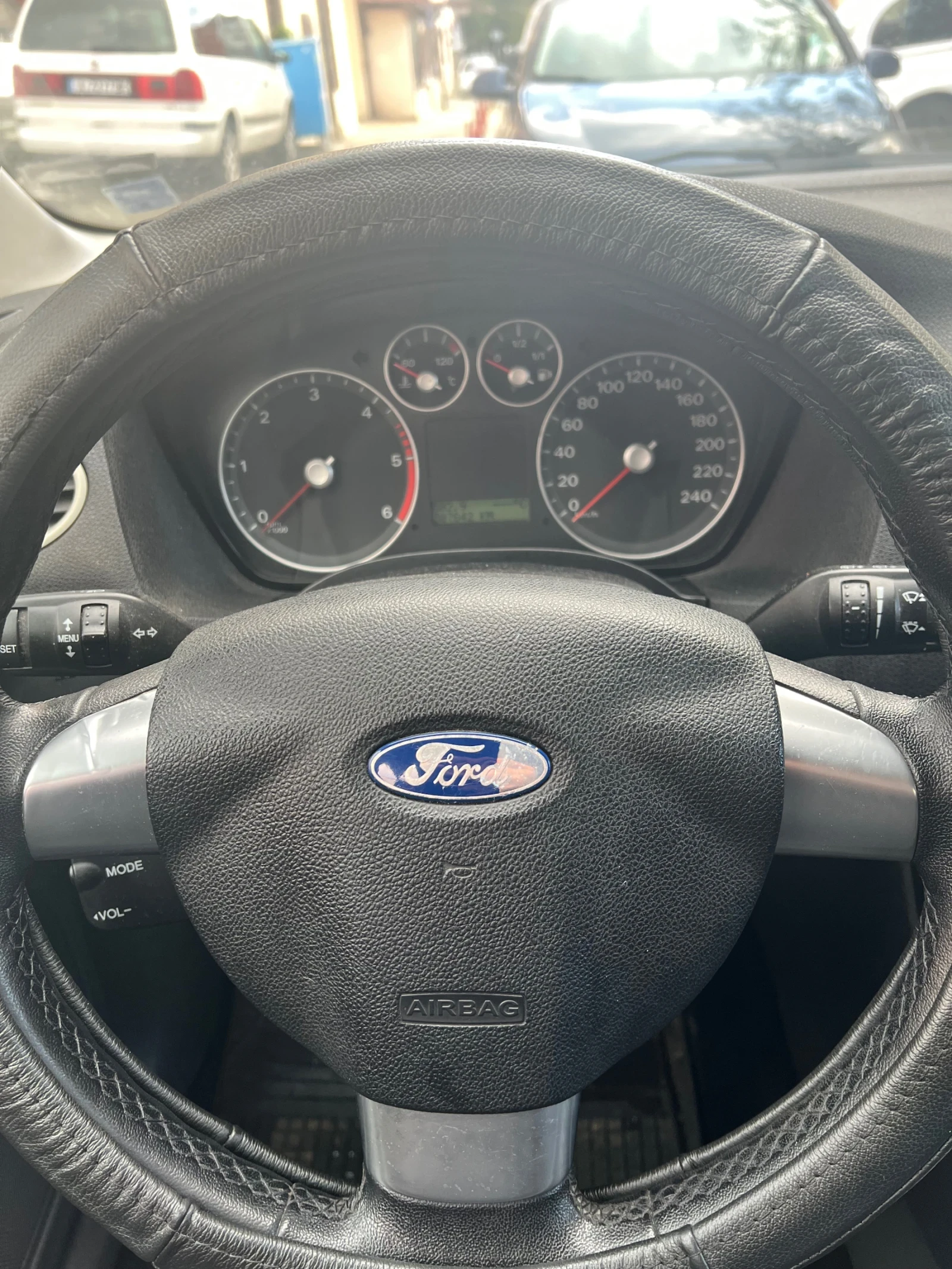 Ford Focus  - изображение 7