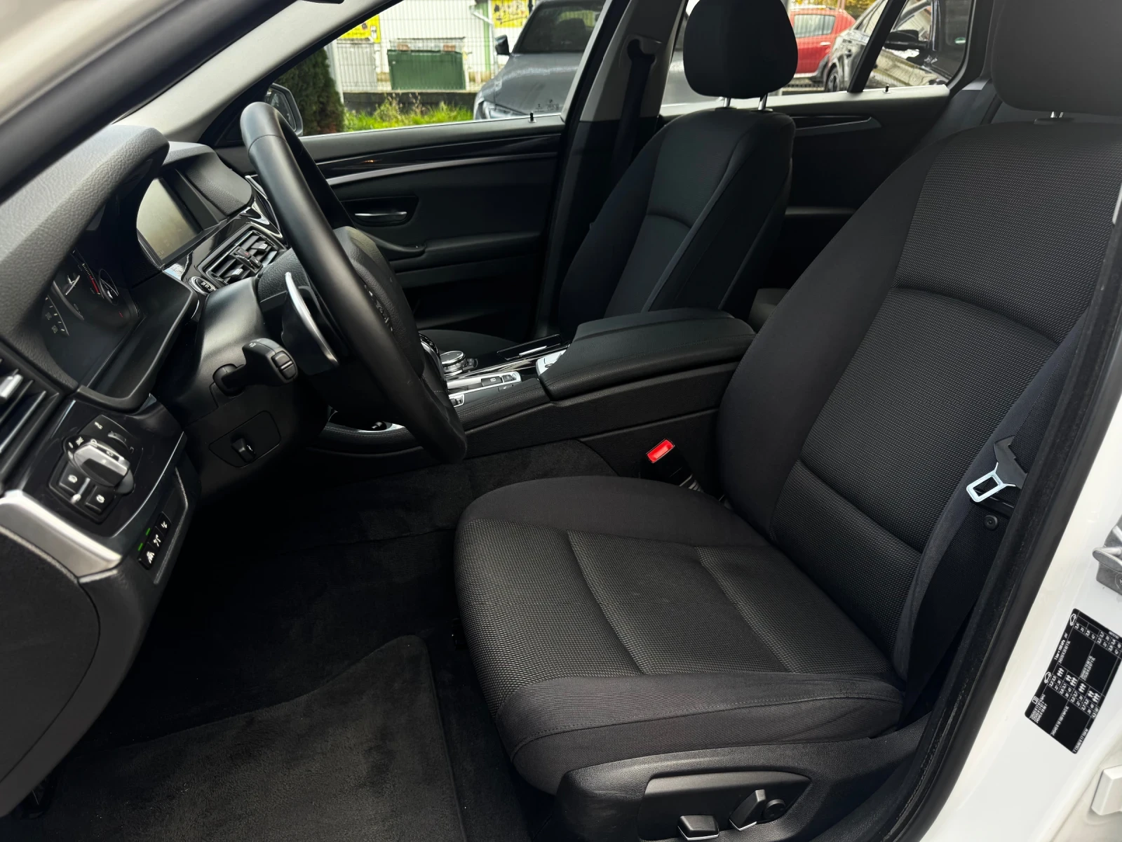 BMW 530 d Facelift Touring AdaptiveLED Distronic HeadUp | Mobile.bg   9