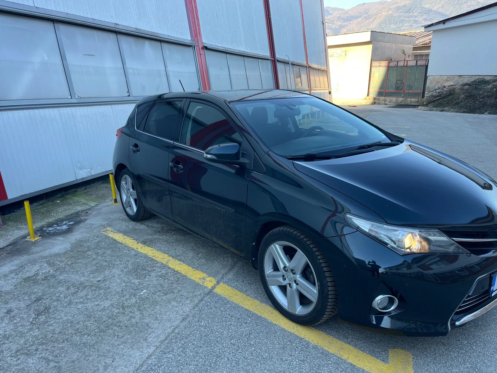 Toyota Auris 1.6 | Mobile.bg � ����������� 3