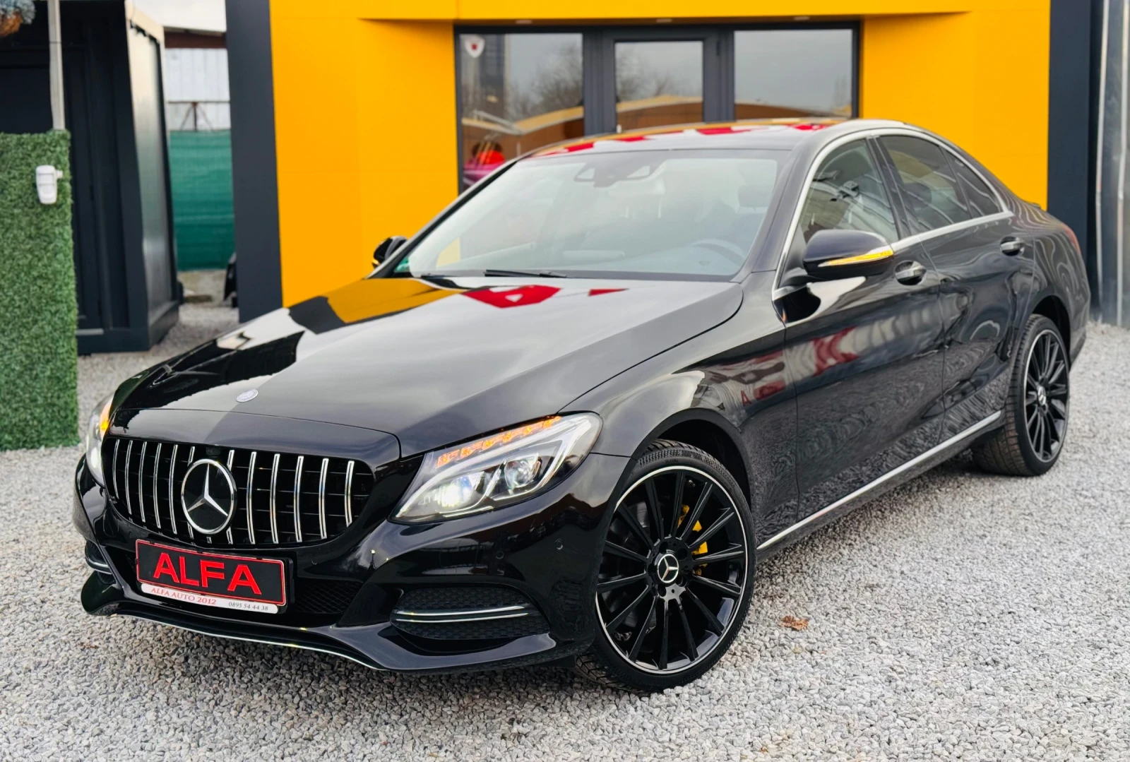 Mercedes-Benz C 250 d/AMG/4x4/ВС.ЕКСТРИ/МН.ЗАПАЗЕНА/1 СОБСВЕНИК/// - изображение 3