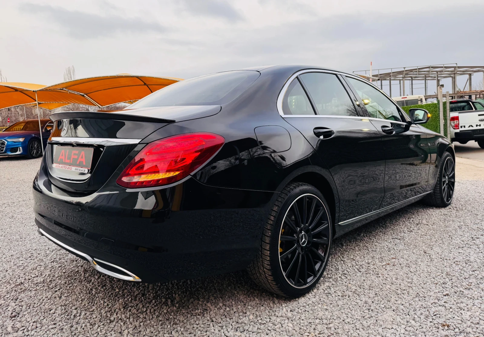 Mercedes-Benz C 250 d/AMG/4x4/ВС.ЕКСТРИ/МН.ЗАПАЗЕНА/1 СОБСВЕНИК/// - изображение 6