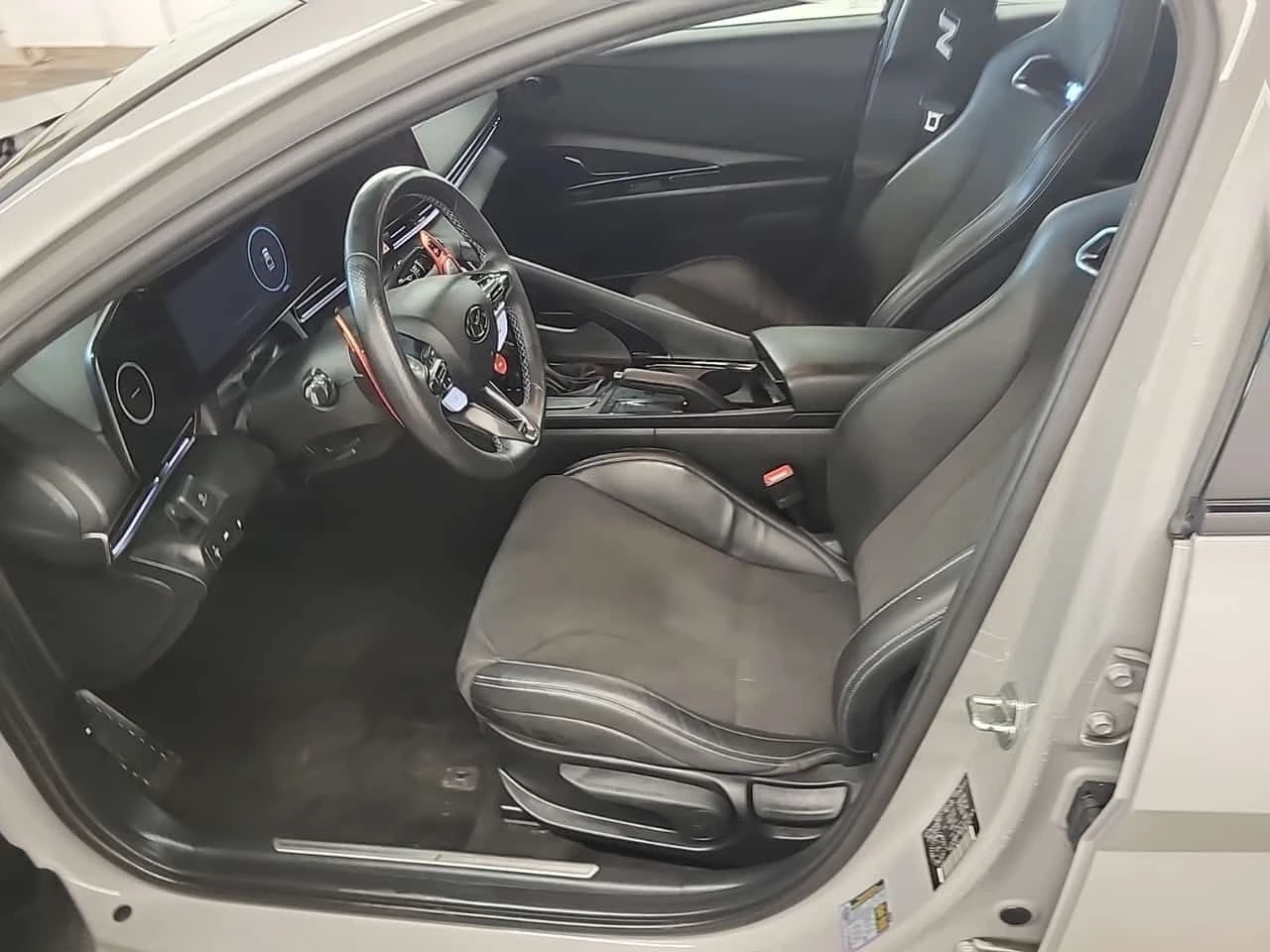 Hyundai Elantra DCT  CARFAX - изображение 5