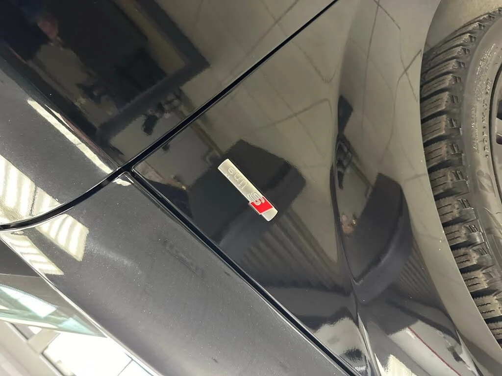 Audi Tt 2.0T* quattro* AвтоКредит * (ЦЕНА ДО БГ), снимка 6 - Автомобили и джипове - 54003563