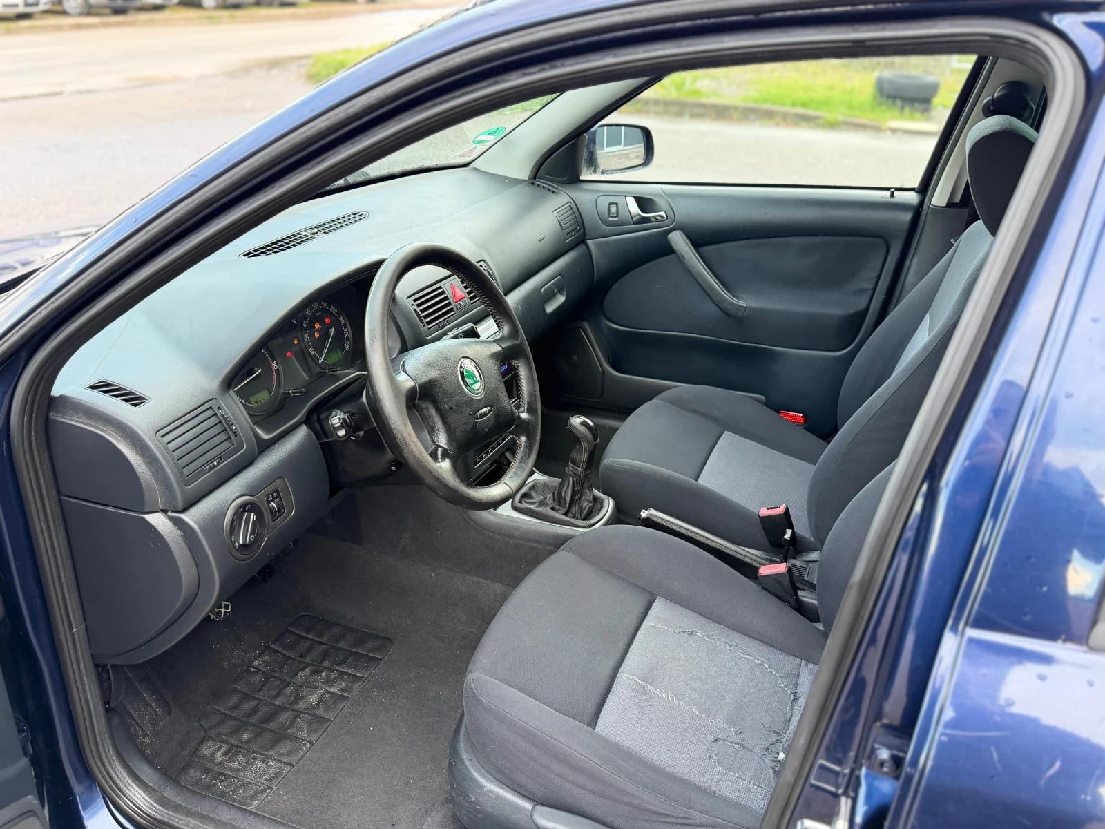 Skoda Octavia 1.9 TDI 110, снимка 8 - Автомобили и джипове - 54561656