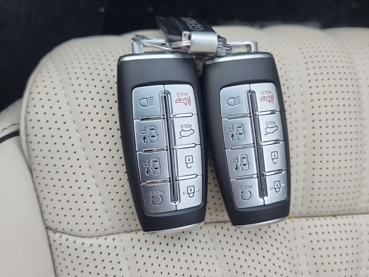 Genesis GV70 * 4D UTILITY | PRESTIGE 2.5T * CARFAX * , снимка 10 - Автомобили и джипове - 54642622