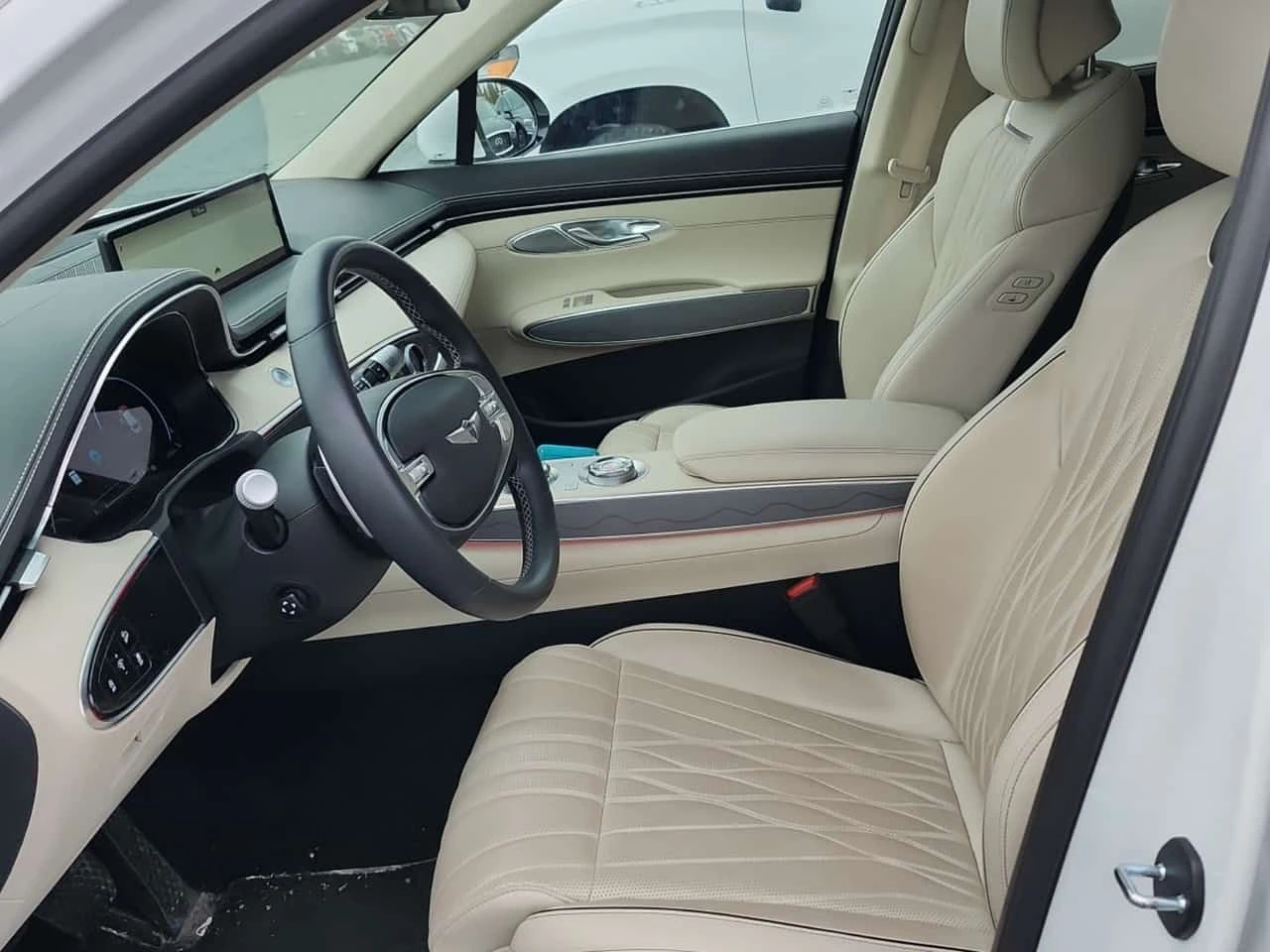 Genesis GV70 * 4D UTILITY | PRESTIGE 2.5T * CARFAX * , снимка 8 - Автомобили и джипове - 54642622