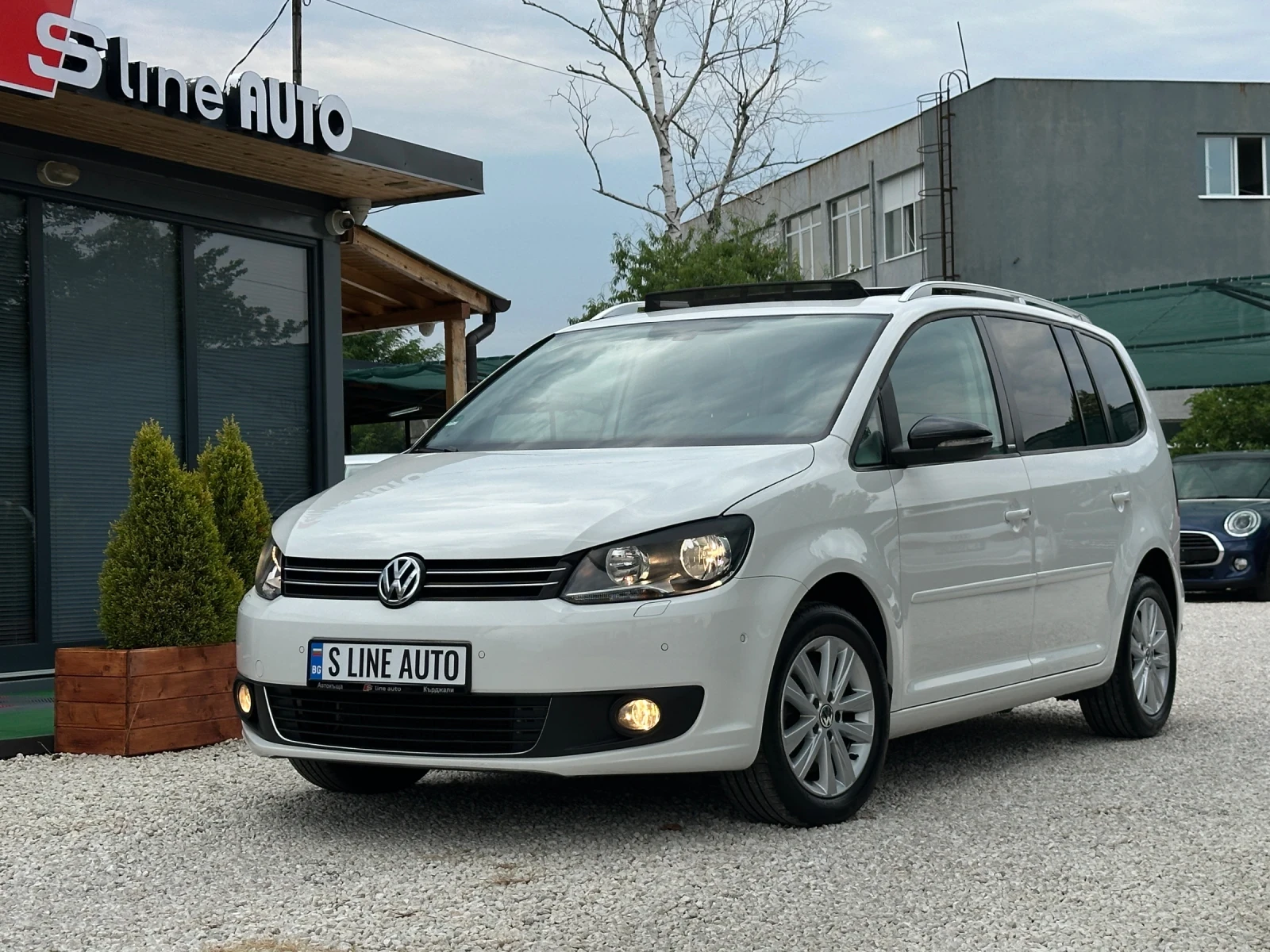 VW Touran Style* Панорама* 2.0tdi* DSG* 