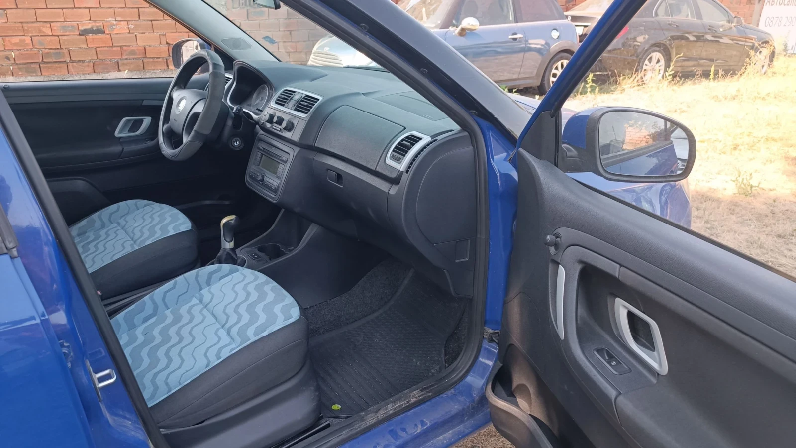 Skoda Fabia 1.4 TDI ПЕРФЕКТНА !!!, снимка 11 - Автомобили и джипове - 55582298