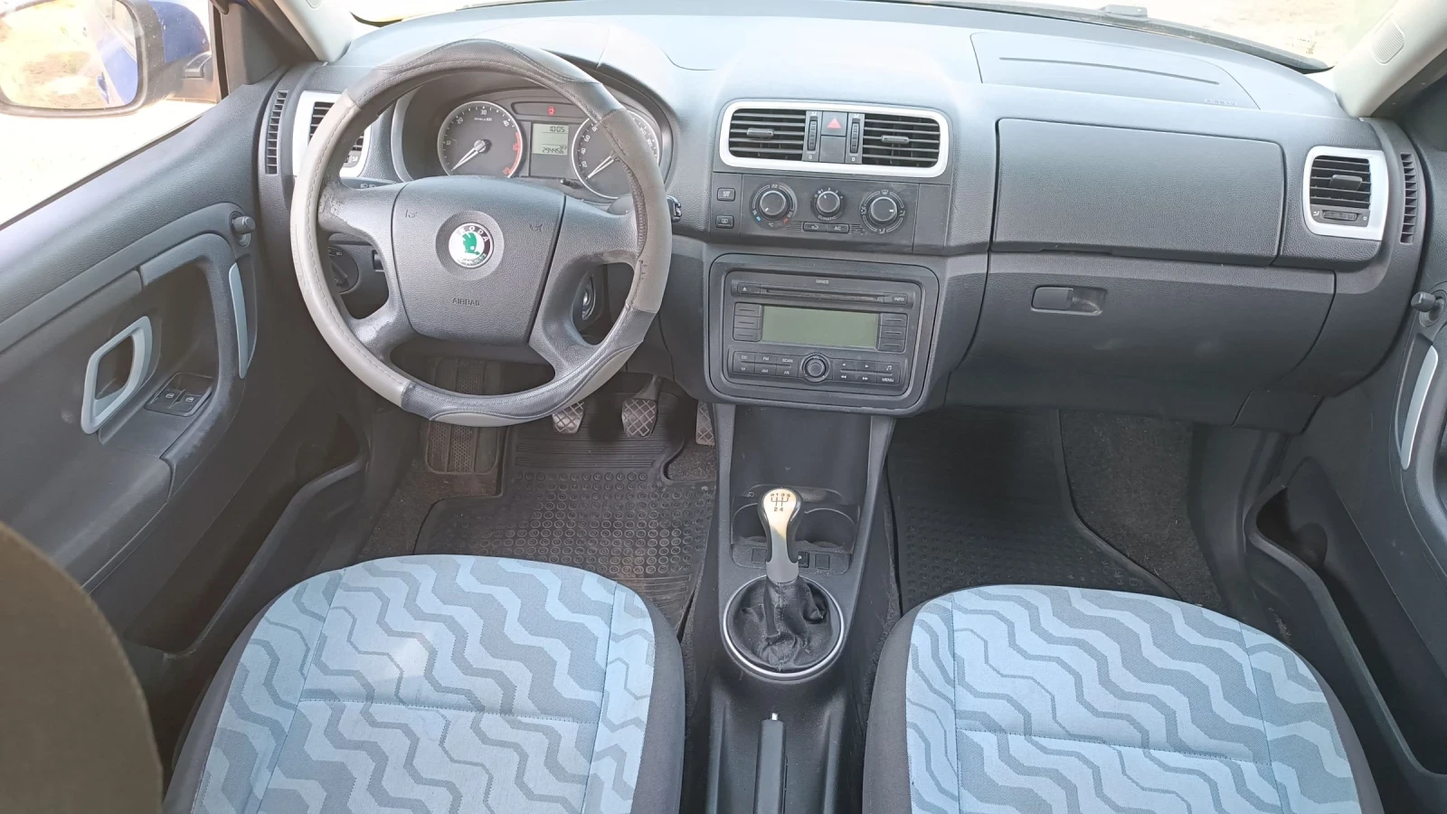 Skoda Fabia 1.4 TDI ПЕРФЕКТНА !!!, снимка 9 - Автомобили и джипове - 55582298