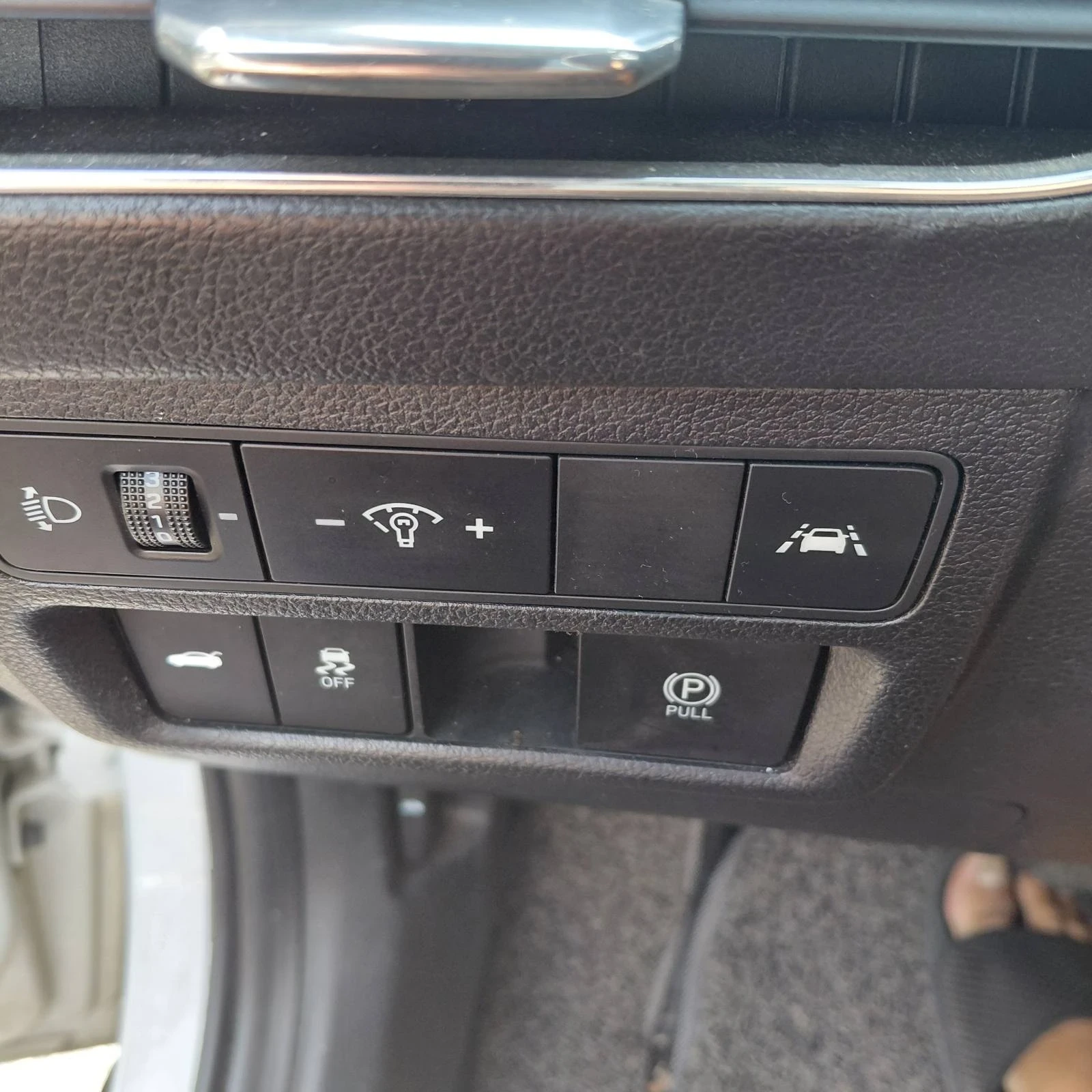 Hyundai Sonata, снимка 9 - Автомобили и джипове - 56105132
