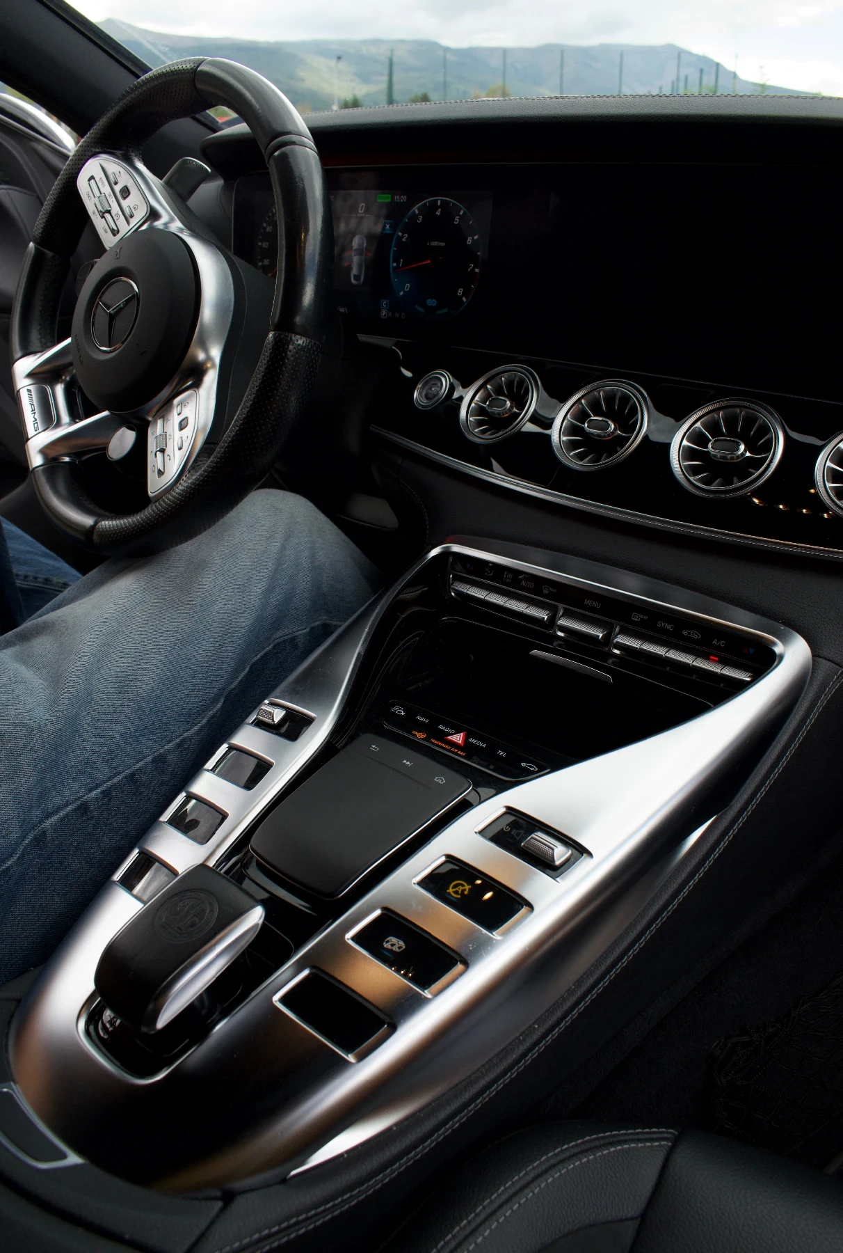 Mercedes-Benz GT  Mercedes-AMG GT 43 4MATIC , снимка 9 - Автомобили и джипове - 56198629