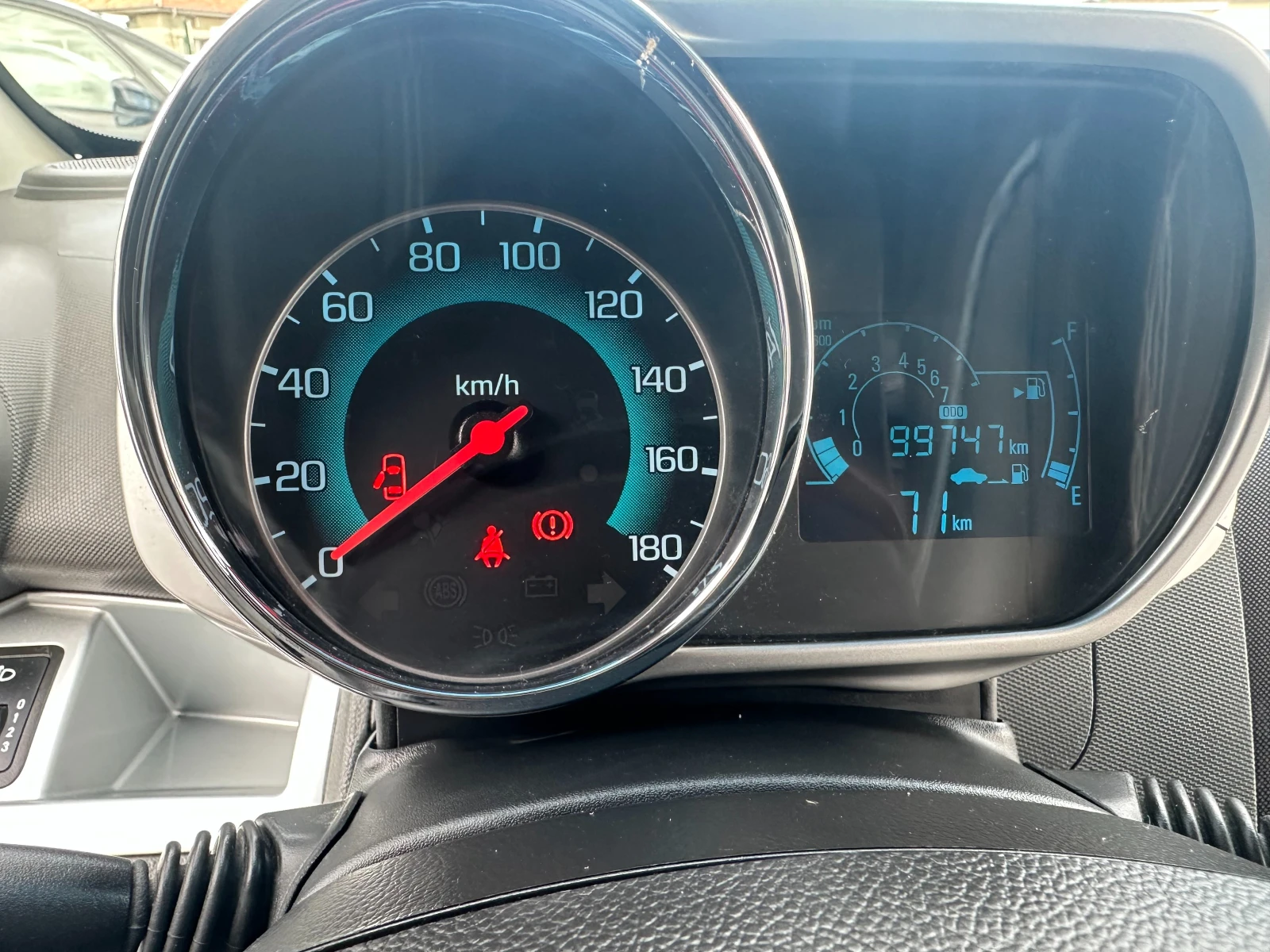 Chevrolet Spark 1.0i - Euro 5B, снимка 10 - Автомобили и джипове - 56225503