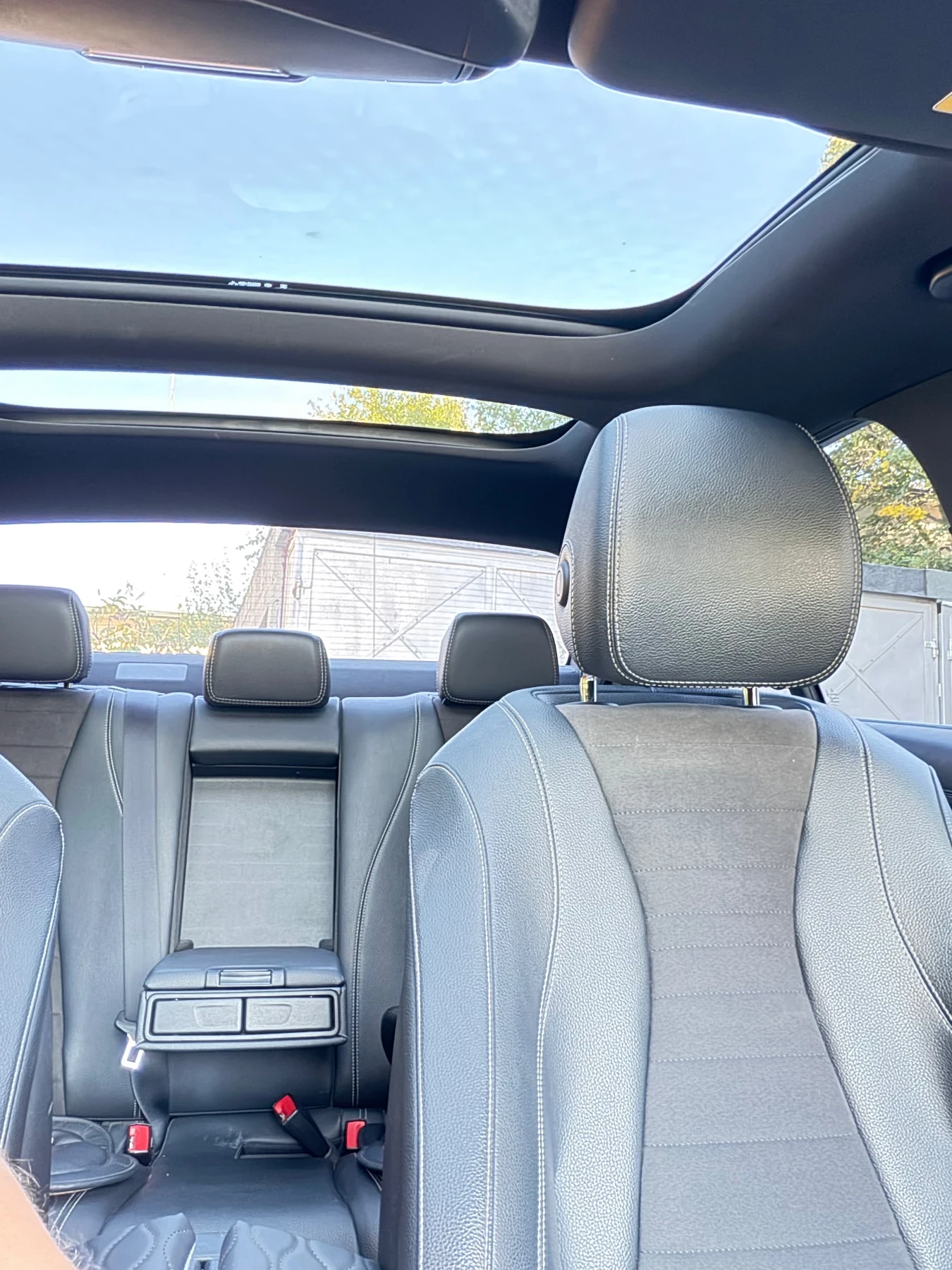Mercedes-Benz E 220, снимка 5 - Автомобили и джипове - 56471216