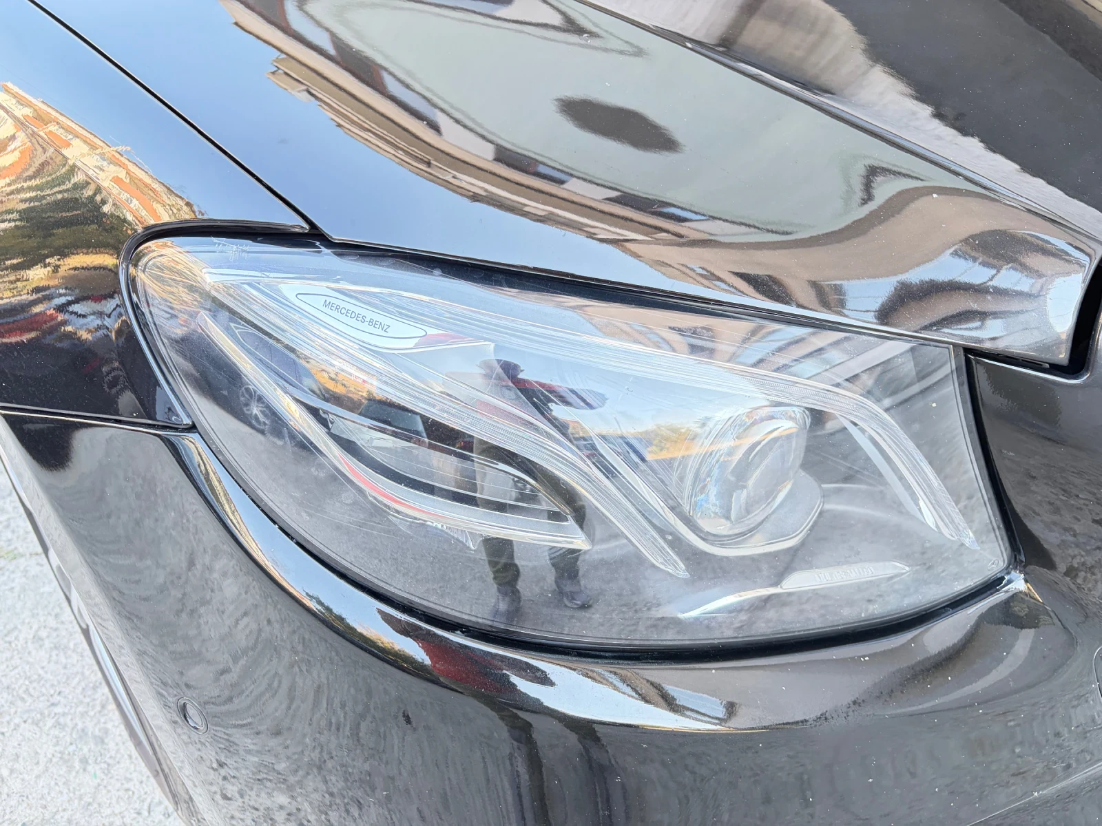 Mercedes-Benz E 220, снимка 9 - Автомобили и джипове - 56471216
