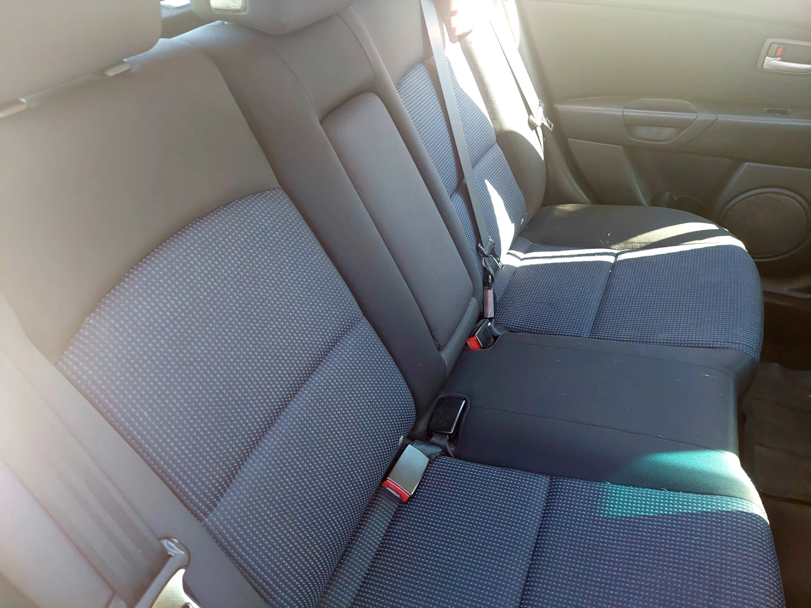 Mazda 3, снимка 13 - Автомобили и джипове - 56547464