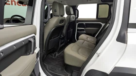 Land Rover Defender D240* BLIND SPOT* 360* ПОДГРЕВ ВОЛАН* ЛЮК* КРАЙНА , снимка 12