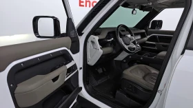 Land Rover Defender D240* BLIND SPOT* 360* ПОДГРЕВ ВОЛАН* ЛЮК* КРАЙНА , снимка 11