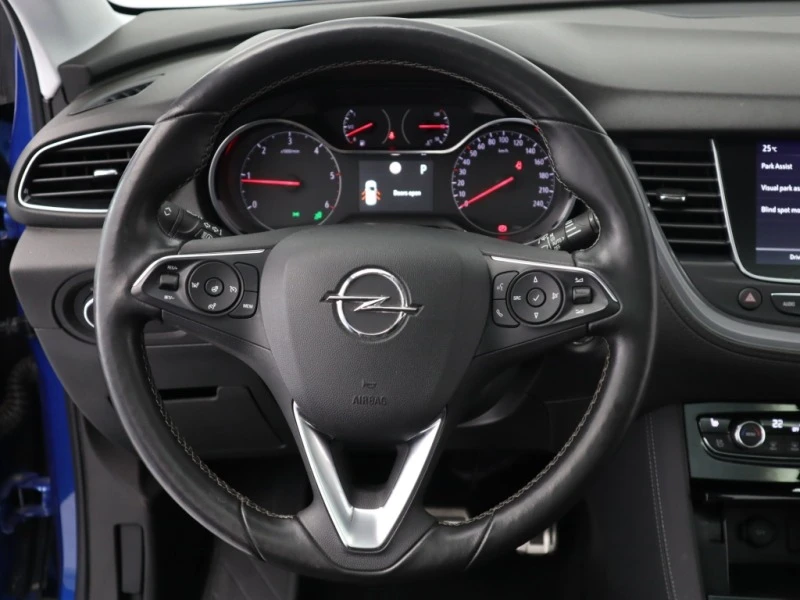 Opel Grandland X 1.6 CDTi, снимка 13 - Автомобили и джипове - 48322809